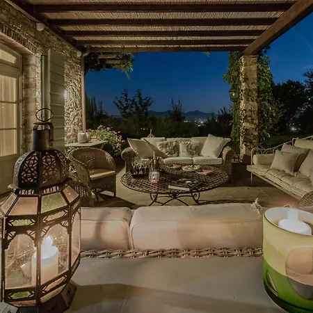 Luxury Pool Oliveto Willa